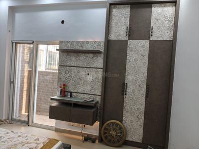 Bedroom Image of 1742 Sq.ft 6 BHK Independent House for rent in Noida Extension Greater Noida for Rs. 40000