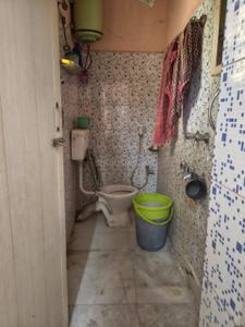 Bathroom Image of 1000 Sq.ft 3 BHK Apartment / Flat for sale in Barisha Kolkata for Rs. 3700000