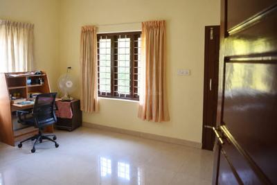 Bedroom Image of 2500 Sq.ft 5 BHK Independent House for sale in Vyttila Kochi for Rs. 22000000