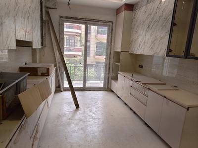 Kitchen Image of 2100 Sq.ft 4 BHK Builder Floor for sale in Sector 10 Gurgaon for Rs. 32500000