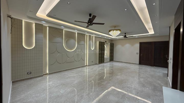 Niti Khand, Indirapuram Main Image 1