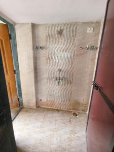 Bathroom Image of 850 Sq.ft 3 BHK Apartment / Flat for sale in Maison Tarangan, Kasarvadavali Thane for Rs. 10500000