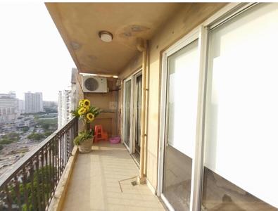 Balcony Image of 1930 Sq.ft 3 BHK Apartment / Flat for sale in DLF The Skycourt, Sector 86 Gurgaon for Rs. 23000000