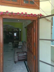 Main Entrance Image of 3500 Sq.ft 8 BHK Independent House for sale in Kukatpally Hyderabad for Rs. 45000000