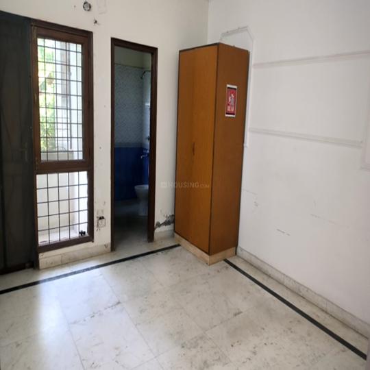 DLF Phase 1 Bedroom 1