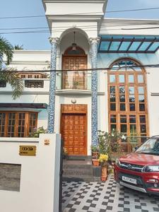 Image of 2800 Sq.ft 4 BHK Independent House for sale in Vennala, Kochi for Rs. 25000000