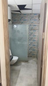 Image of 3302 Sq.ft 3 BHK Apartment / Flat for rent in Parx Laureate, Sector 108, Noida for Rs. 90000