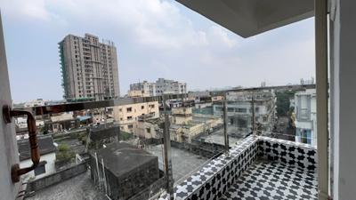 Balcony Image of 2400 Sq.ft 4 BHK Apartment / Flat for sale in Bangur Avenue Kolkata for Rs. 15000000