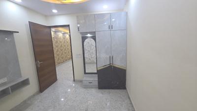 Bedroom Image of 518 Sq.ft 2 BHK Builder Floor for sale in Laxmi Nagar New Delhi for Rs. 6000000