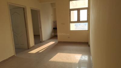 Living Room Image of 700 Sq.ft 2 BHK Apartment / Flat for rent in Shree Vardhman Mantra, Sector 67 Gurgaon for Rs. 18000