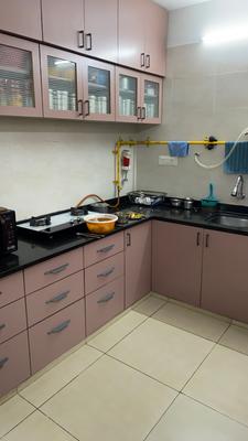 Kitchen Image of 1100 Sq.ft 3 BHK Apartment / Flat for sale in Ghanteshwer Rajkot for Rs. 4000000