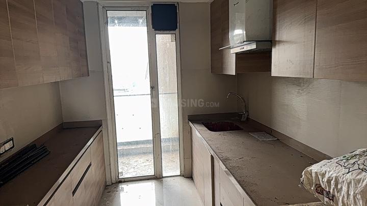 Akshar Alvario Main Image 1