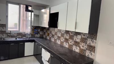 Kitchen Image of 740 Sq.ft 2 BHK Apartment / Flat for rent in Signature Global Andour Heights, Sector 71 Gurgaon for Rs. 24900