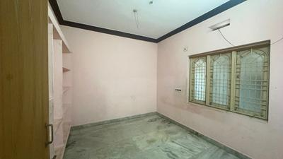 Bedroom Image of 750 Sq.ft 1 BHK Independent House for rent in Gajuwaka Visakhapatnam for Rs. 4000