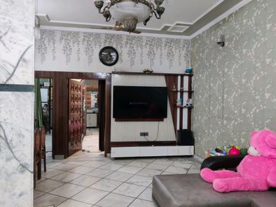 Living Room One Image of 3900 Sq.ft 7 BHK Independent House for sale in Govindpuram Ghaziabad for Rs. 26000001