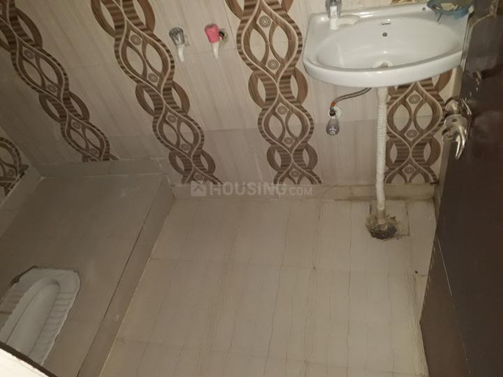 Pocket G, Sarita Vihar Bathroom 1