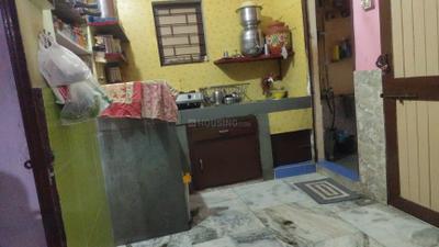 Kitchen Image of 600 Sq.ft 2 BHK Builder Floor for rent in Waghodia Road Vadodara for Rs. 15000