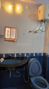 Bathroom Image of 1453 Sq.ft 3 BHK Apartment / Flat for rent in Models Status, Panjim Goa for Rs. 65000
