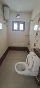 Bathroom Image of 2100 Sq.ft 3 BHK Apartment / Flat for rent in Kalyan Nagar Bengaluru for Rs. 70000