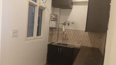 Kitchen Image of 950 Sq.ft 2 BHK Apartment / Flat for sale in Supertech Livingston, Crossings Republik Ghaziabad for Rs. 7500000