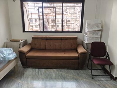Living Room Image of 570 Sq.ft 1 BHK Apartment / Flat for rent in Borivali West Mumbai for Rs. 36000