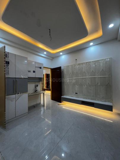 Golden Avenue Premium Floors Main Image 1