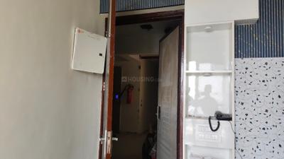 Image of 910 Sq.ft 2.5 BHK Apartment / Flat for rent in Prateek Grand City, Siddharth Vihar, Ghaziabad for Rs. 25800