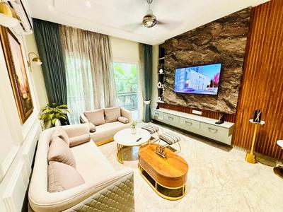 Living Room Image of 1835 Sq.ft 3 BHK Apartment / Flat for sale in Mayfair Park, Sanauli Zirakpur for Rs. 12150000