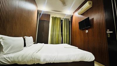 Image of Luxury hotel Room in Sector 39, Gurgaon