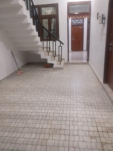 Image of 2310 Sq.ft 3 BHK Builder Floor for rent in Sultanpur Road, Lucknow for Rs. 20000