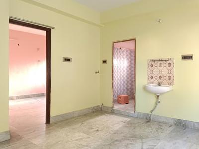 Living Room Image of 940 Sq.ft 2 BHK Builder Floor for sale in Maheshtala Kolkata for Rs. 4000000