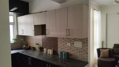 Kitchen Image of 1200 Sq.ft 3 BHK Apartment / Flat for sale in Supertech Livingston, Crossings Republik Ghaziabad for Rs. 9600000