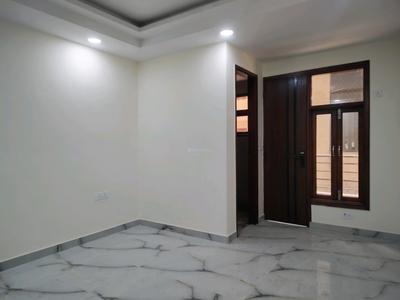 Bedroom Image of 1300 Sq.ft 4 BHK Builder Floor for sale in Khanpur New Delhi for Rs. 12200000
