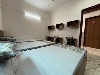 Bedroom Image of Vizima Boys PG in Sector 128, Noida