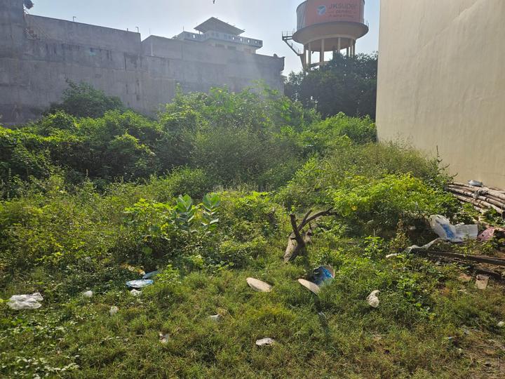 Vrindavan yojna sec 8 A Main Image 1