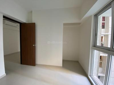 Balcony Image of 800 Sq.ft 2 BHK Apartment / Flat for sale in Lodha Amara, Kolshet Thane for Rs. 10200000