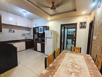 Hall Image of 1400 Sq.ft 3 BHK Apartment / Flat for sale in New Alkapuri Vadodara for Rs. 5500000