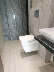 Common Bathroom One Image of 1350 Sq.ft 3 BHK Apartment / Flat for sale in Paradise Sai Platinum, Kharghar Navi Mumbai for Rs. 22500000