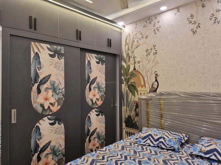 DWARKA MOR APARTMENT Main Image 1