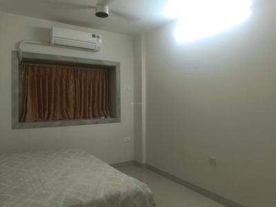 Bedroom Image of 1100 Sq.ft 3 BHK Apartment / Flat for rent in Kandivali East Mumbai for Rs. 100000