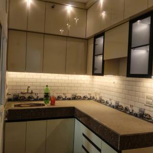 Kitchen Image of 800 Sq.ft 2 BHK Apartment / Flat for sale in Migsun Vilaasa, Eta II Greater Noida for Rs. 7000000