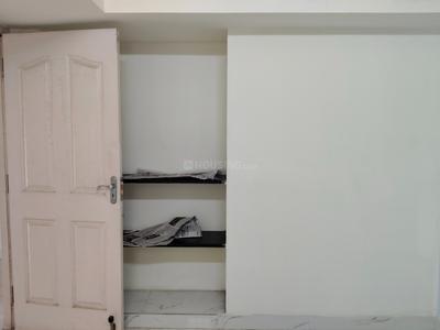 Bedroom Image of 900 Sq.ft 2 BHK Apartment / Flat for rent in Kodambakkam Chennai for Rs. 25000