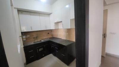 Kitchen Image of 950 Sq.ft 2 BHK Apartment / Flat for rent in Jaypee Kosmos, Sector 134 Noida for Rs. 23999