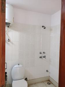 Bedroom One Image of 1700 Sq.ft 3 BHK Apartment / Flat for rent in Jhelum Arorvansh Apartments, Sector 5 Dwarka New Delhi for Rs. 49000