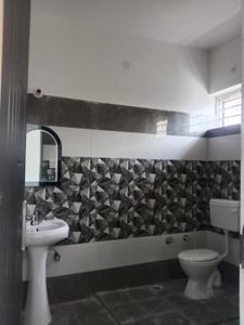 Bathroom Image of 1200 Sq.ft 2 BHK Builder Floor for rent in Jagjeetpur Haridwar for Rs. 14000