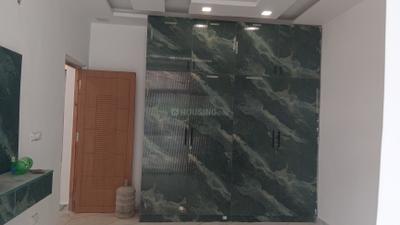 Bedroom Image of 2250 Sq.ft 3 BHK Builder Floor for sale in Sector 32 Faridabad for Rs. 17000000
