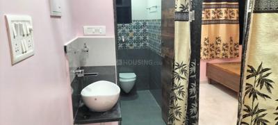 Bathroom Image of 1100 Sq.ft 2 BHK Apartment / Flat for rent in Pratap Nagar Nagpur for Rs. 25000