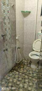 Bathroom Image of 900 Sq.ft 2 BHK Builder Floor for rent in Meenakshi Nagar Madurai for Rs. 13000