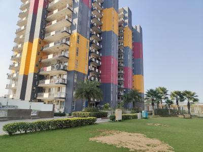 Image of 1312 Sq.ft 3 BHK Apartment / Flat for sale in Dwarkadhish The Cubix, Sector 23, Dharuhera for Rs. 7200000