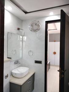 Common Bathroom Image of 2200 Sq.ft 4 BHK Apartment / Flat for sale in Builder Whit Rose Aprtment, Sector 13 Dwarka New Delhi for Rs. 37600000